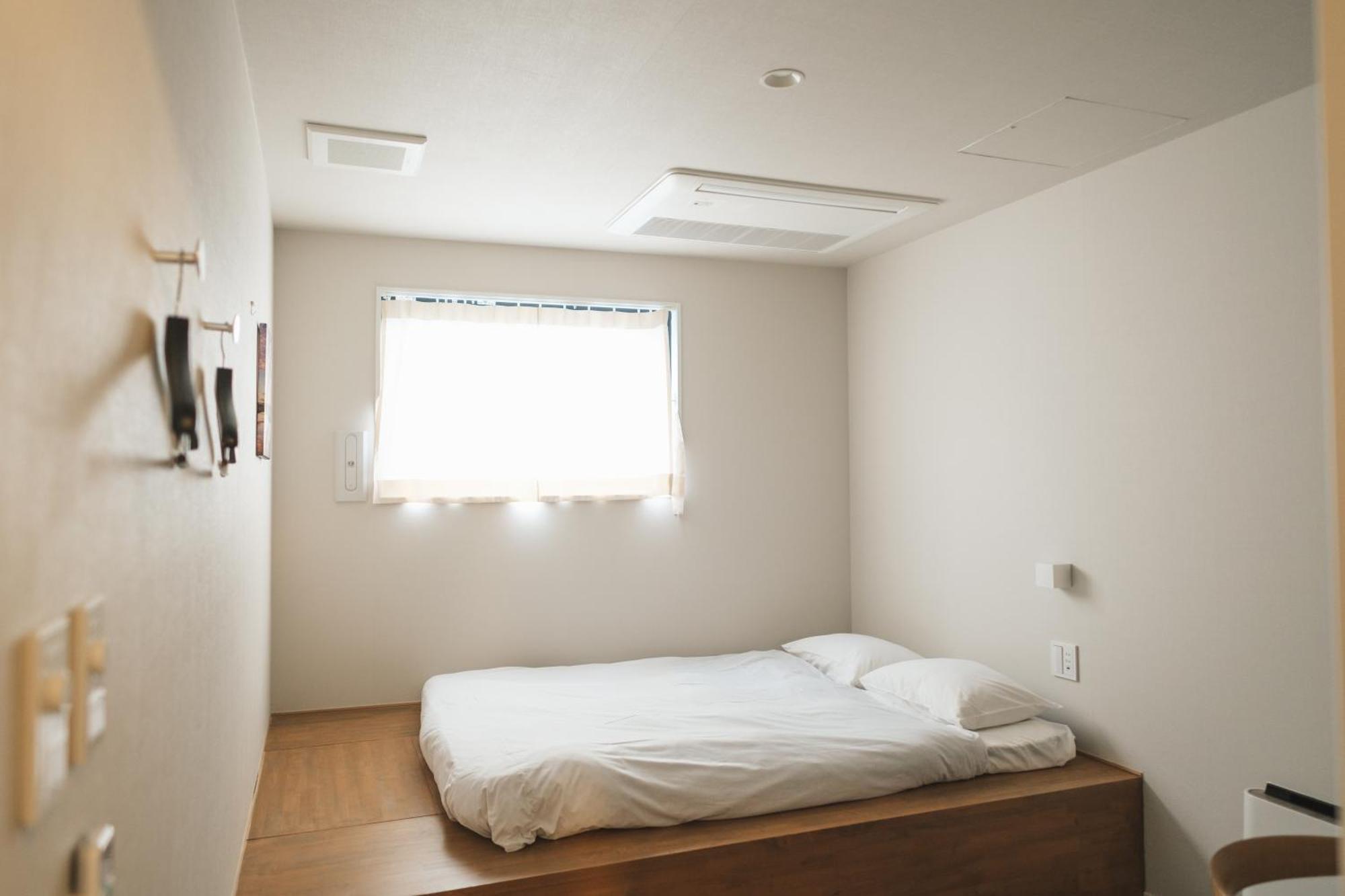 &AND HOSTEL KURAMAE WEST Wellness Cafe&Bar Präfektur Tokio Zimmer foto