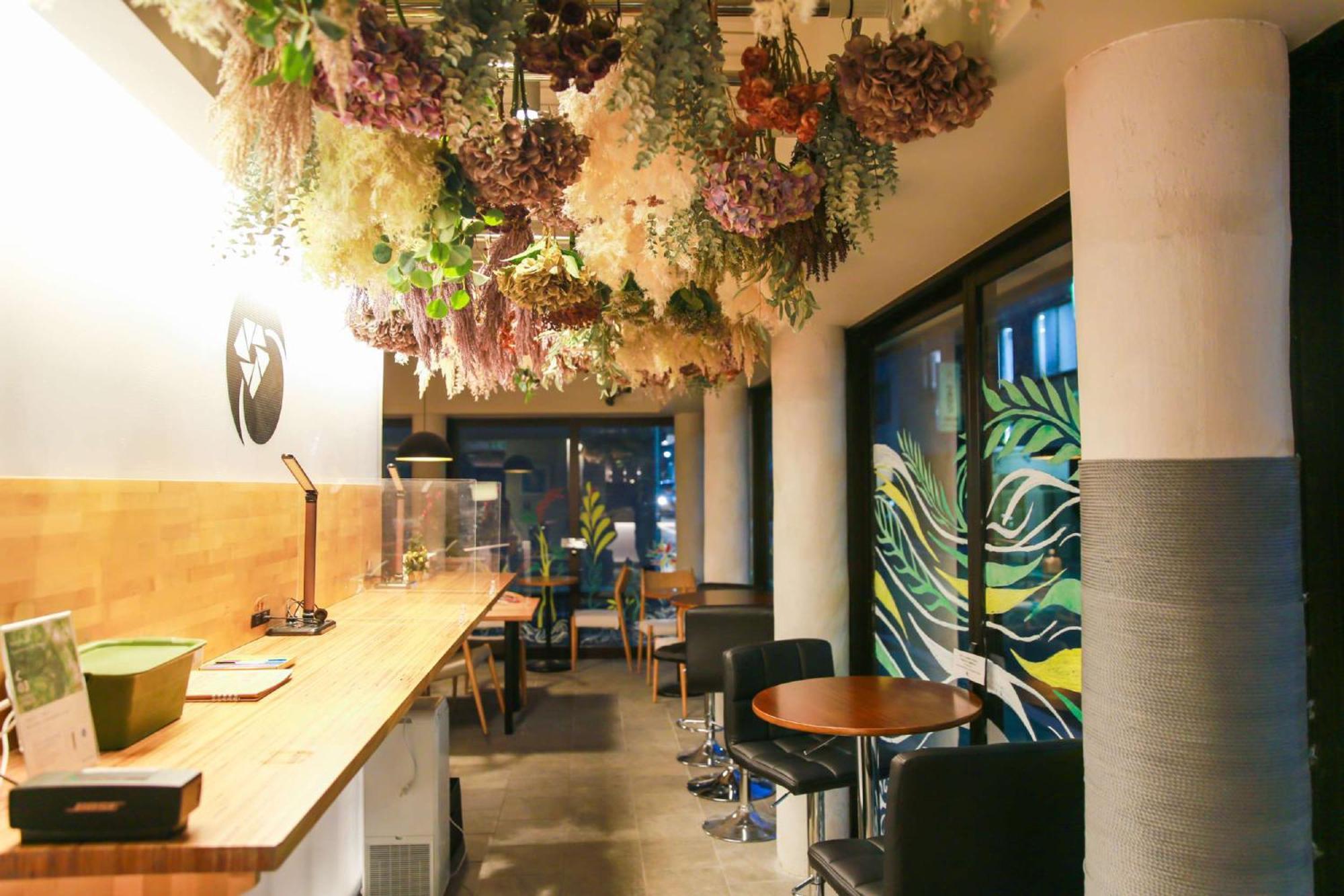 &AND HOSTEL KURAMAE WEST Wellness Cafe&Bar Präfektur Tokio Exterior foto